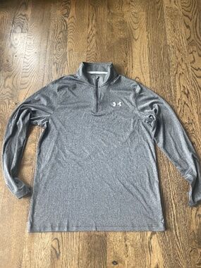 Under Armour Gray 1/4 Zip, Men’s Size Medium